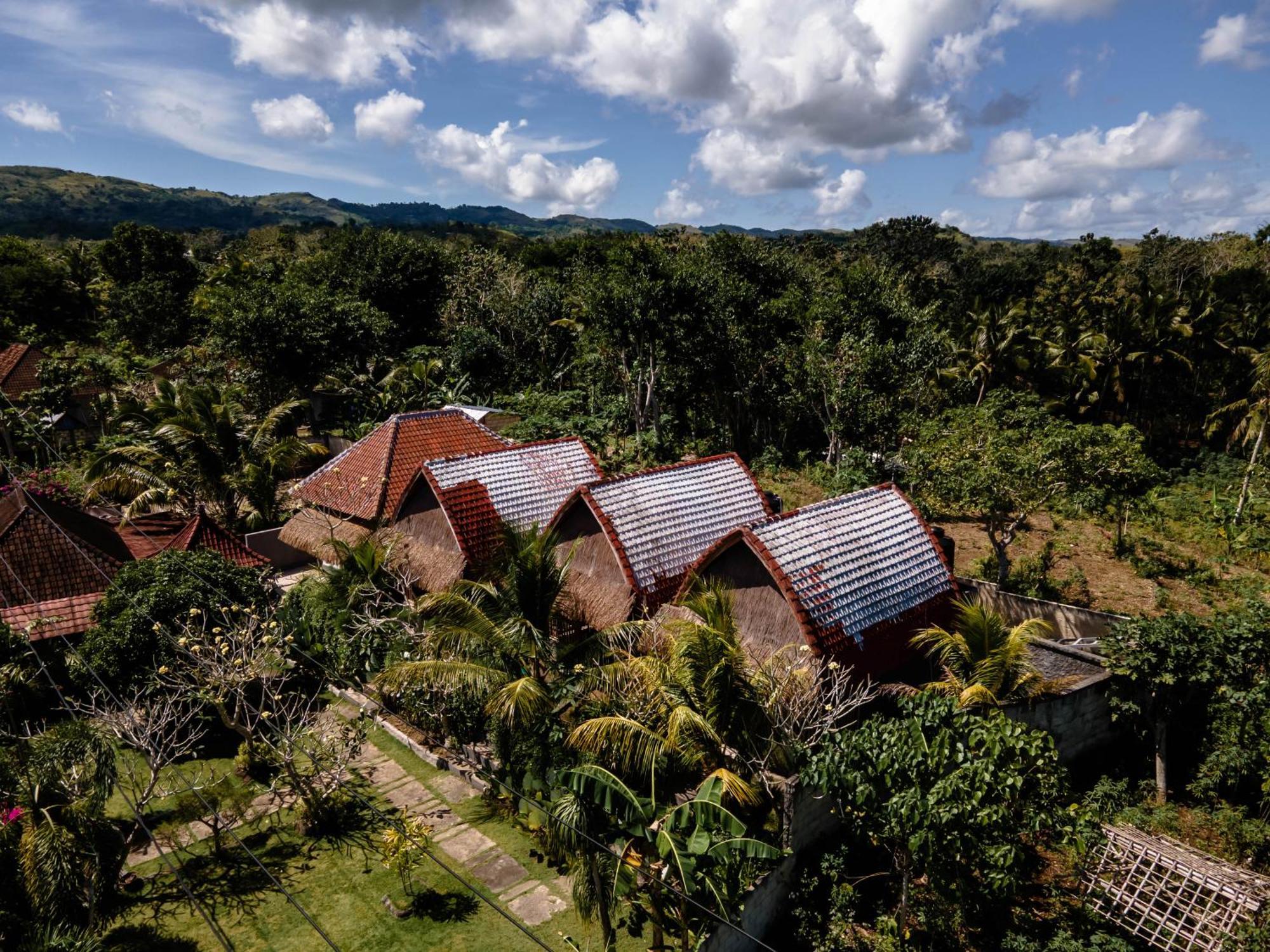 Temeling Jungle Inn Batumadeg Exterior foto